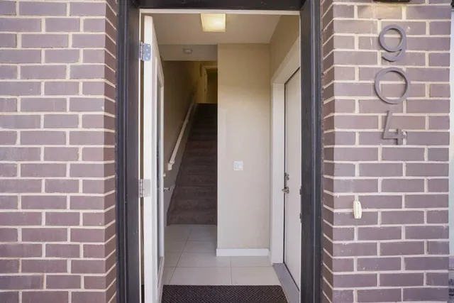 218 Sherwood Sq #904, Calgary 4