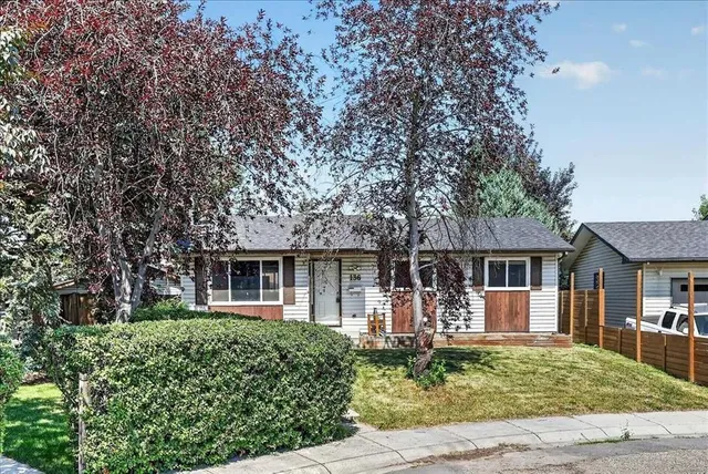 136 Templeview Pl, Calgary 3