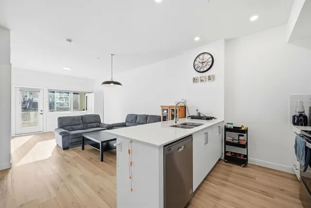 151 Skyview Bay #2216, Calgary 5