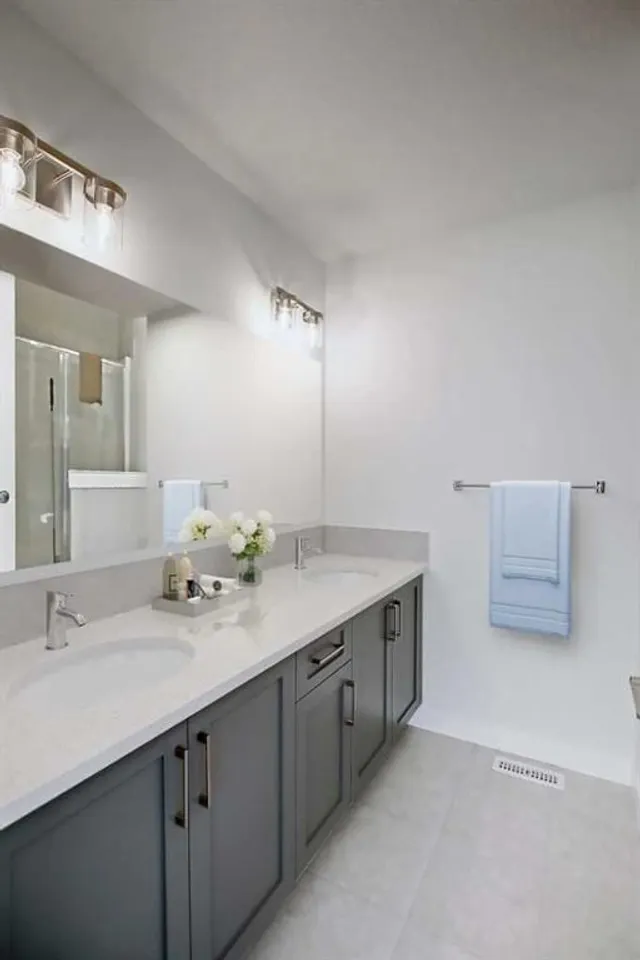 381 Waterford Blvd, Chestermere 3