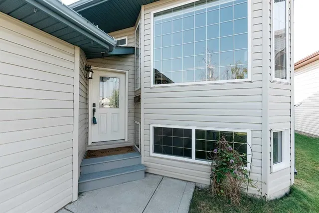 73 Ogilvie Close, Red Deer 5