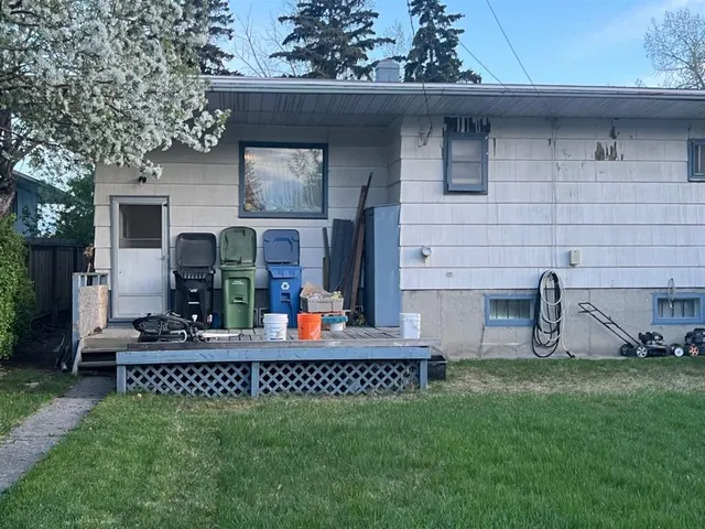 836 69 Ave, Calgary 2