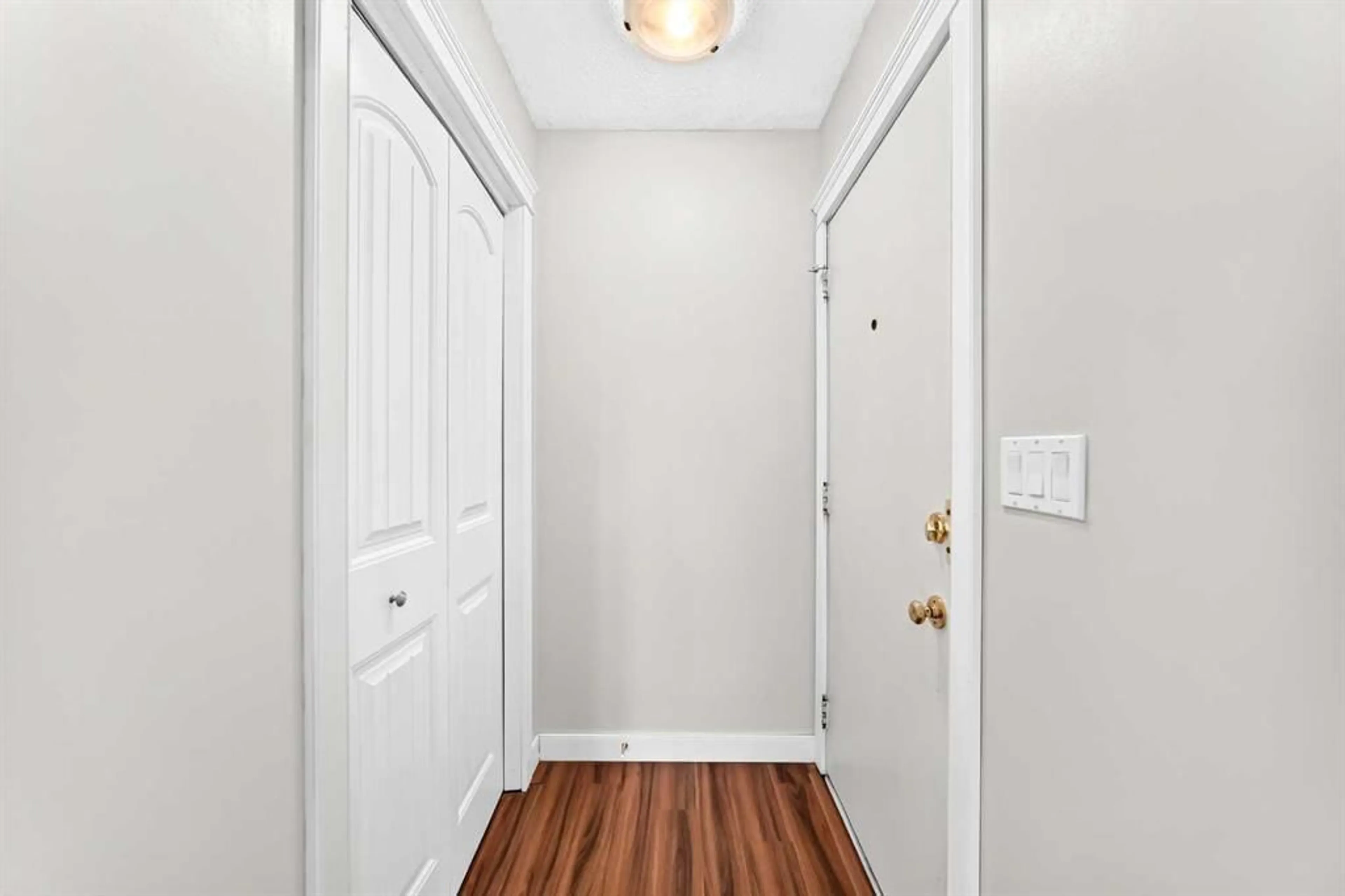 pillar/IMG-A2334441_3.jpg