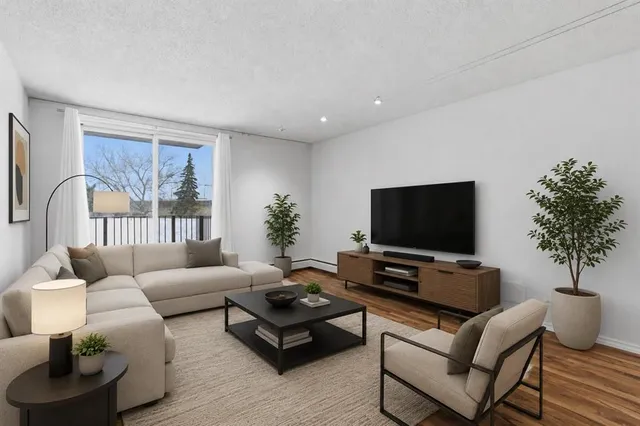 80 Galbraith Dr #14D, Calgary 3
