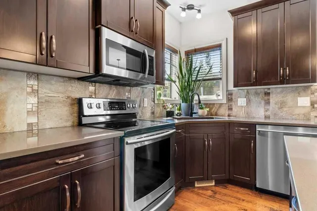 7 Rosewood Rise, Sylvan Lake 5