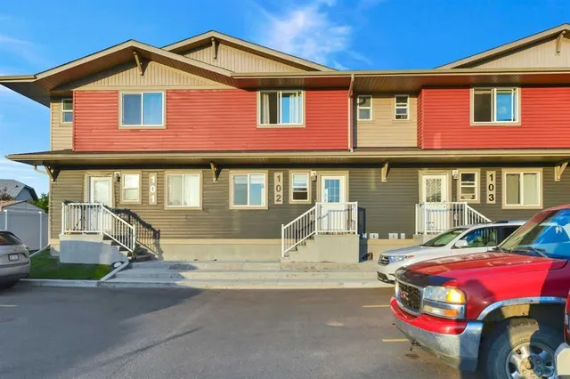 6300 58A St #102, Rocky Mountain House