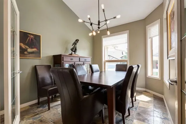 218 Springbank Villas, Calgary 4