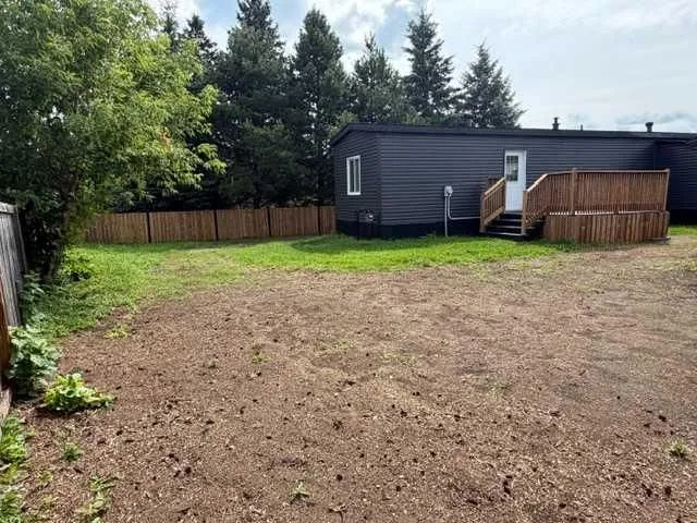 1136 12 Ave, Slave Lake 5