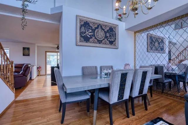 28 Coral Springs Close, Calgary 5