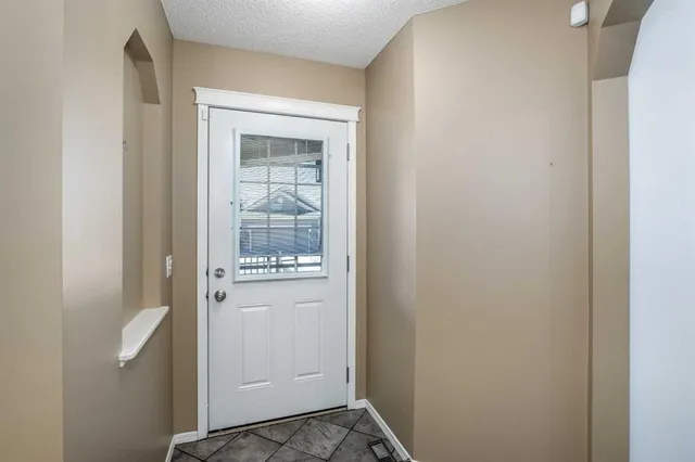 22 Glensummit Close, Cochrane 3