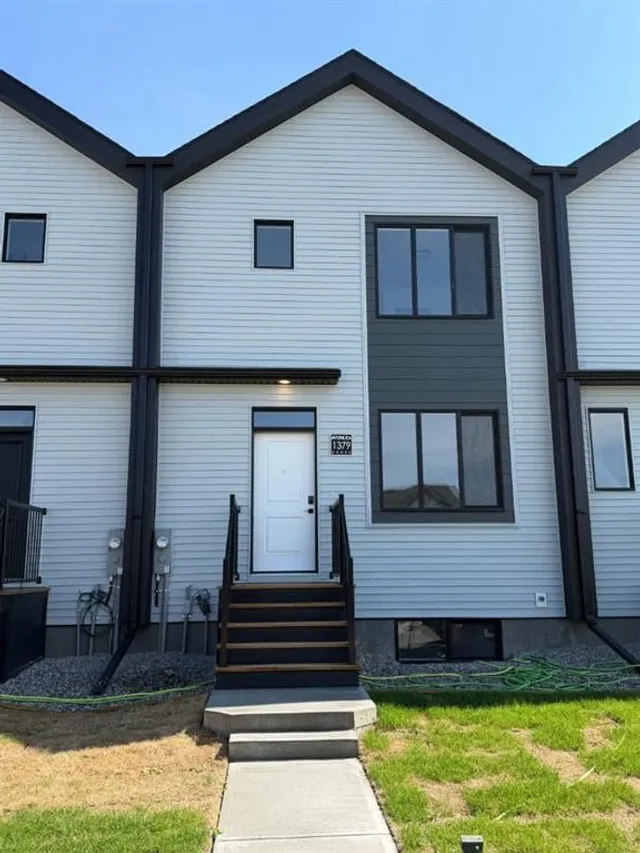 1373 Abitibi Rd, Lethbridge 2
