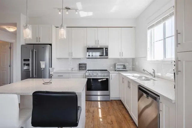 151 Legacy Main St #6409, Calgary 4