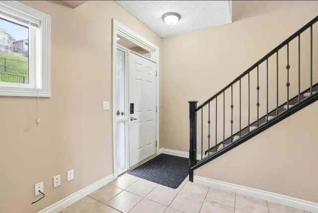 148 Rockyledge View #11, Calgary 2