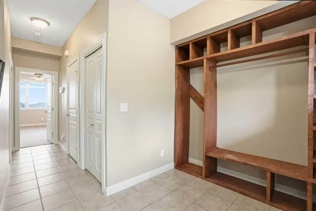 148 Rockyledge View #11, Calgary 3