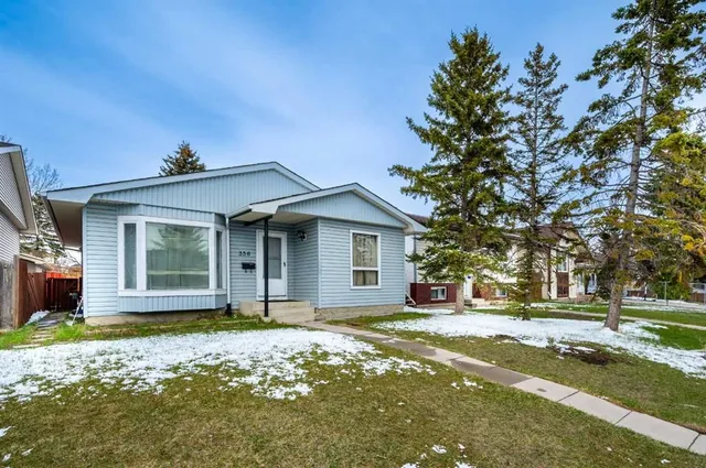 356 Falmere Rd, Calgary 3