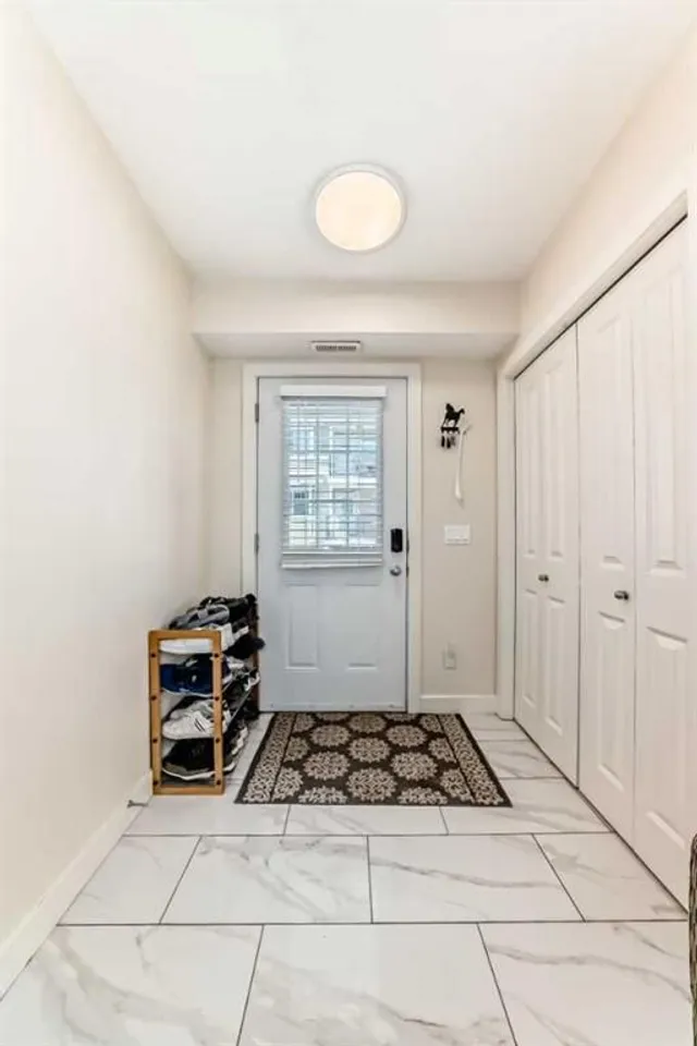 300 MARINA Dr #143, Chestermere 4