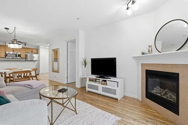 1833 11 Ave #202, Calgary 5