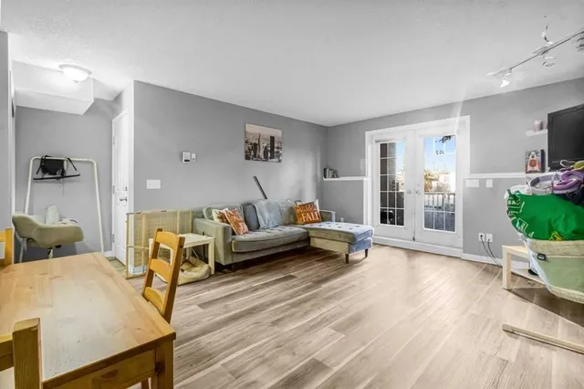 139 26 Ave #102, Calgary 5