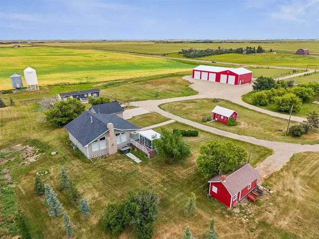 272011 Range Road 275 #A, Rural Rocky View County 4