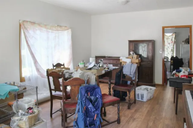 4925 49 St, Sedgewick 5