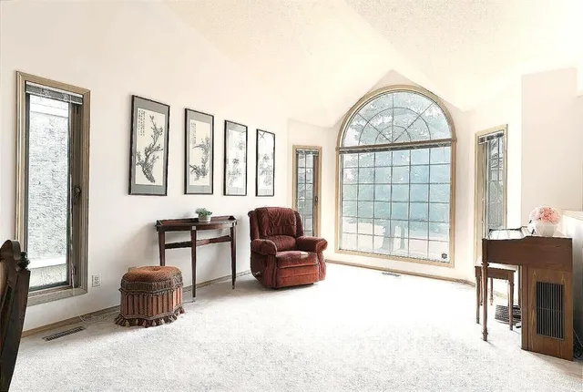 140 Santana Mews, Calgary 4