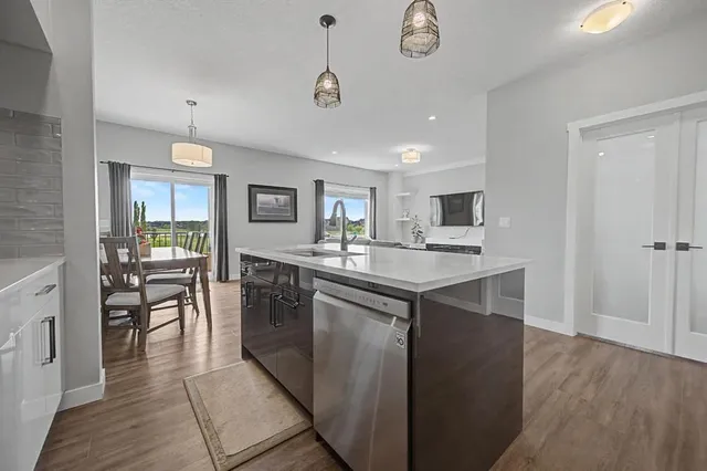 1340 Lackner Blvd, Carstairs 3