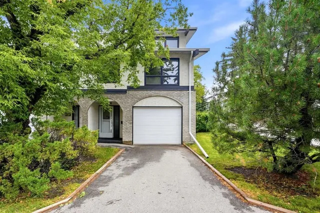 5400 Dalhousie Dr #26, Calgary 3