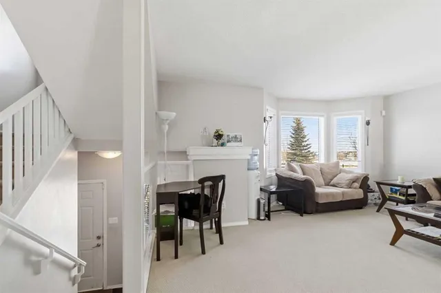 105 Loutit Rd #808, Fort McMurray 4