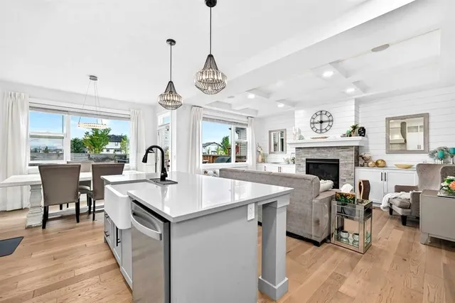 313 Walgrove Terr, Calgary