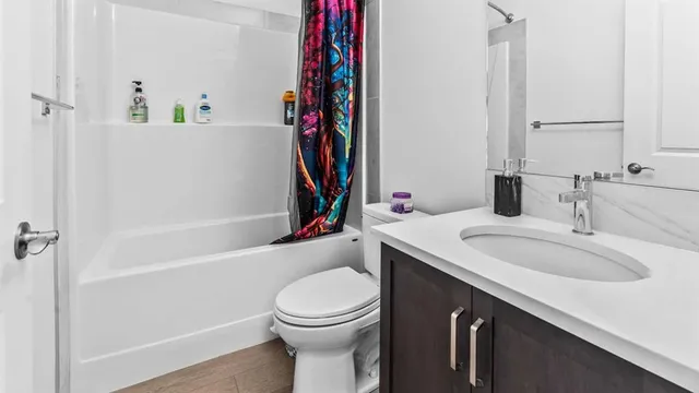 87 Corner Meadows Grove, Calgary 5