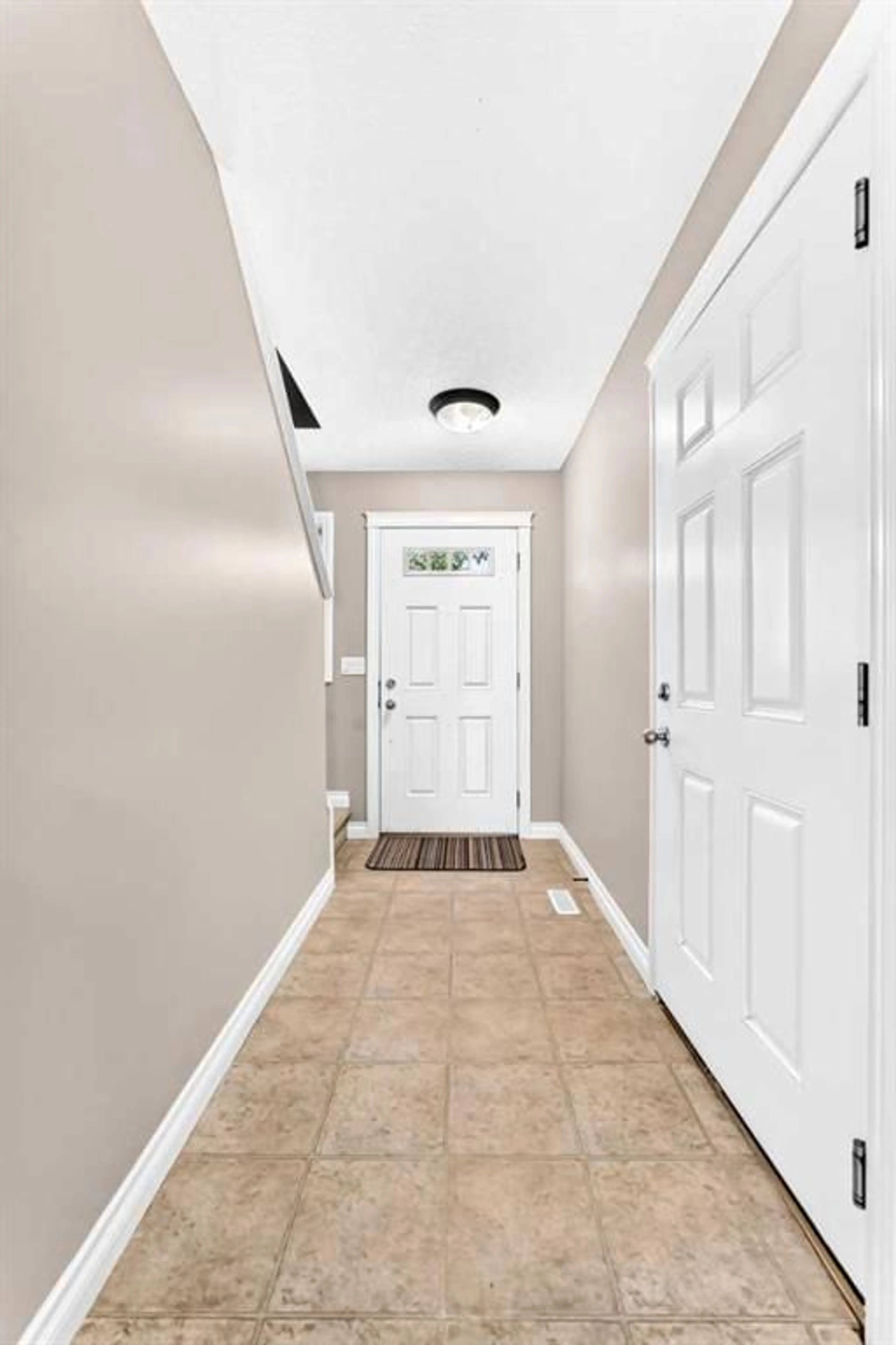 pillar/IMG-A2336187_3.jpg