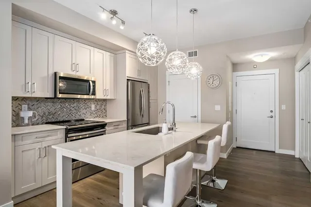 35 Walgrove Walk #410, Calgary 3