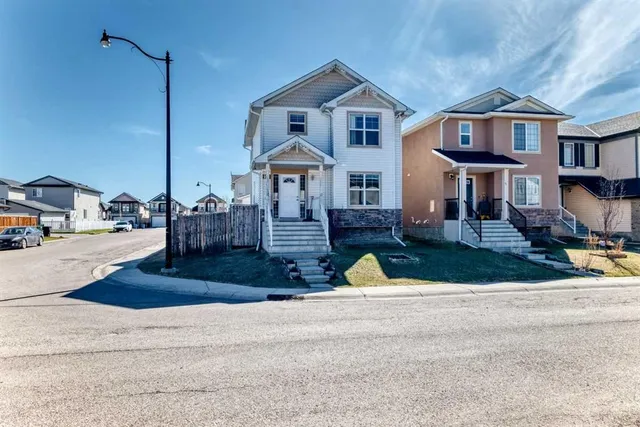 52 TARALAKE St, Calgary 2