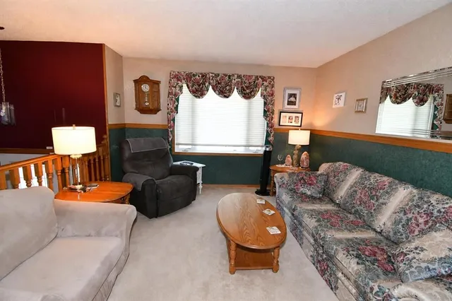 39 Chinook Rd, Brooks 5