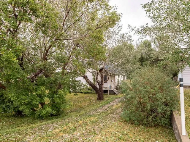 1503 20 St, Coaldale 2