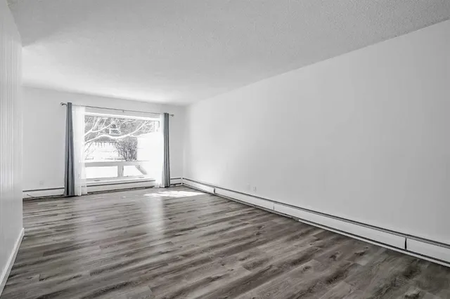 6919 Elbow Dr #113, Calgary 3