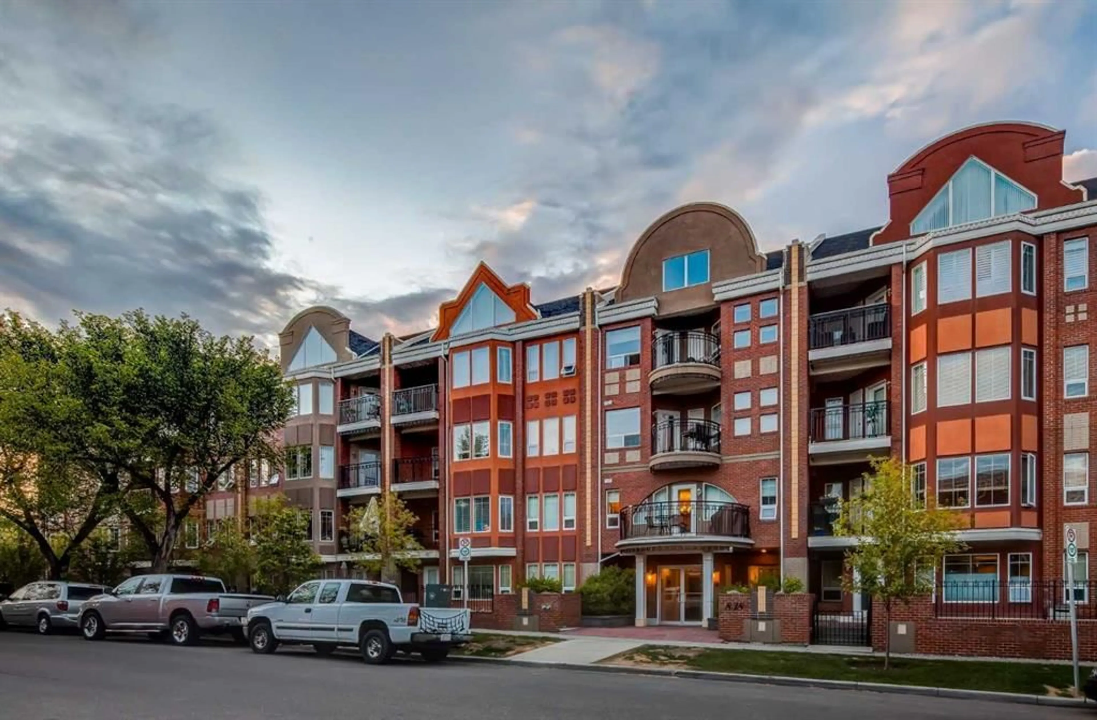 pillar/IMG-A2336368_1.jpg