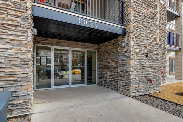 8 Bridlecrest Dr #2128, Calgary 2