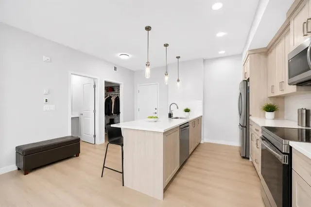550 Belmont St #4314, Calgary 5