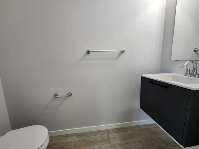 364 Herron Landng, Calgary 5