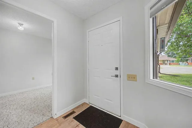 2640 Dovely Crt, Calgary 3