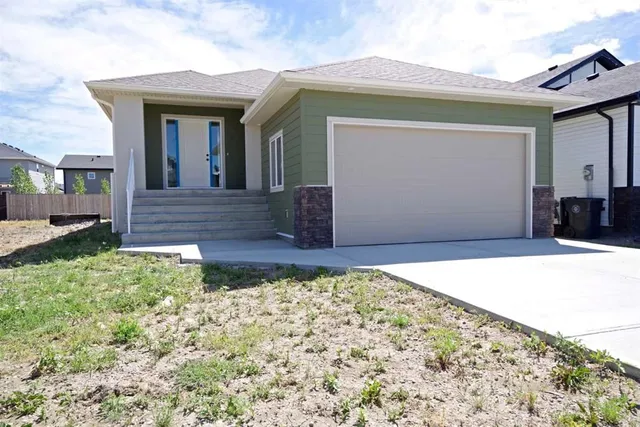 256 Greenwood Rd, Coalhurst 2