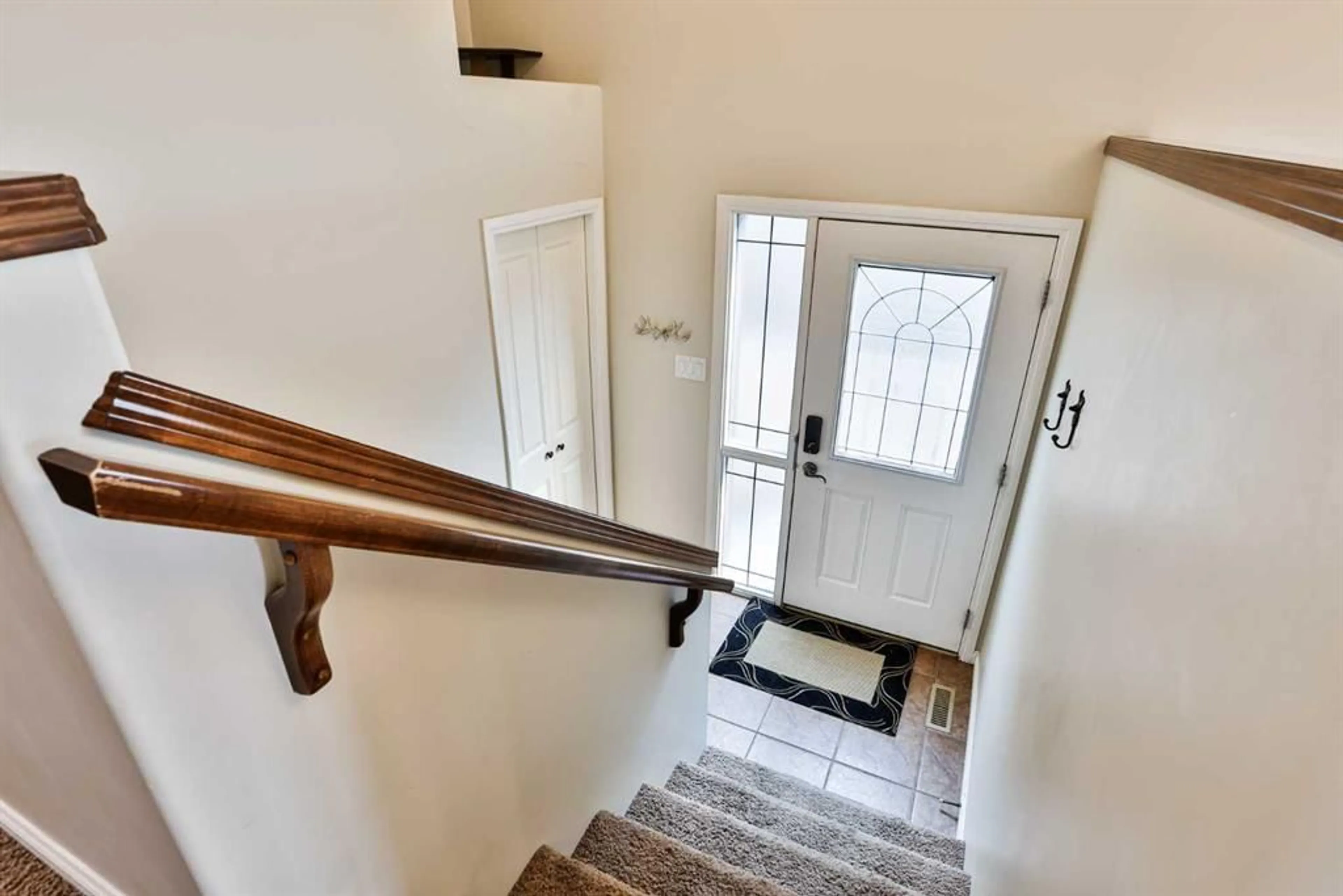 pillar/IMG-A2337120_2.jpg