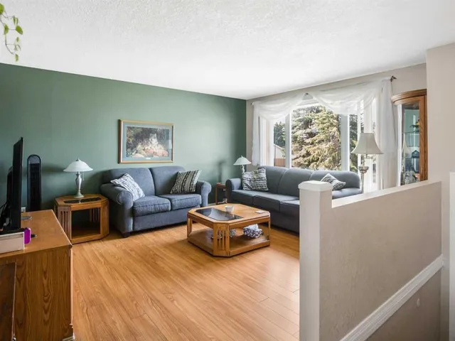 93 Crawford St, Red Deer 5