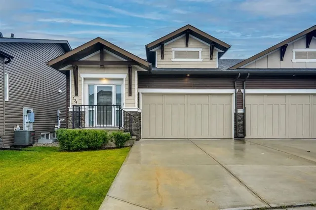 55 Fireside Cir #124, Cochrane 2
