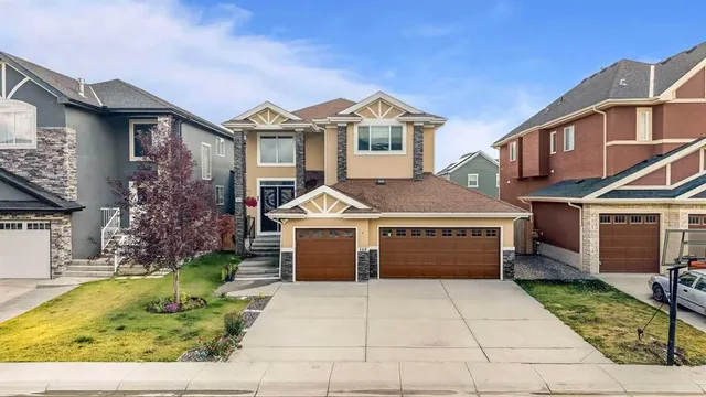 160 Kinniburgh Cir, Chestermere 2