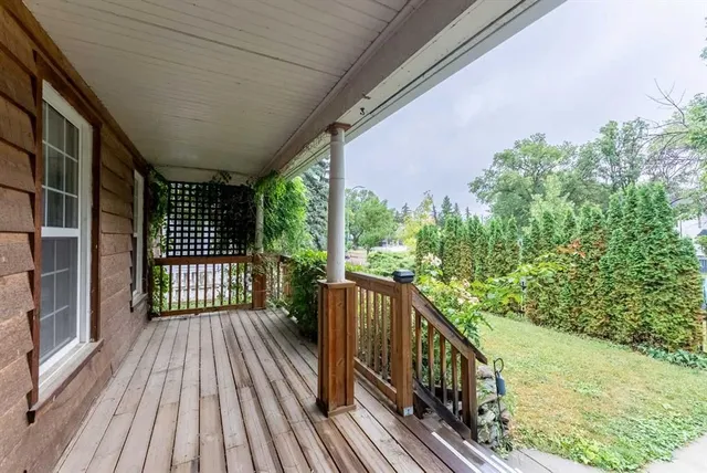 287 7A Ave, Lethbridge 5