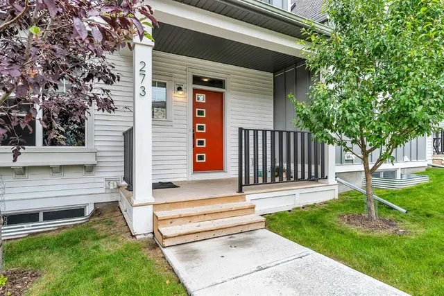 273 Lucas Ave, Calgary 2