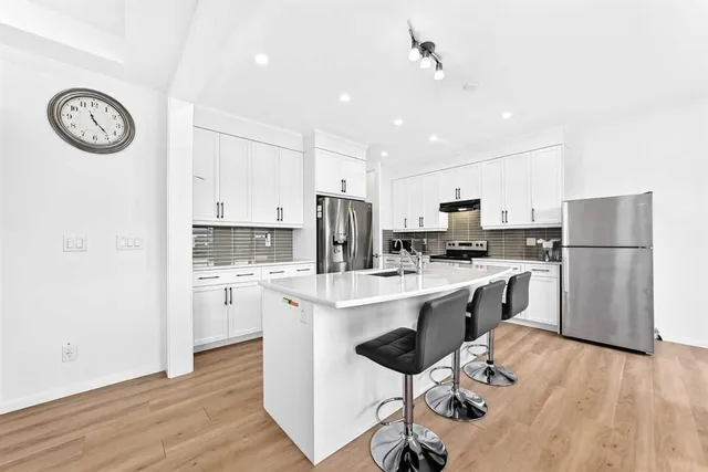 149 Carrington Cres, Calgary 4