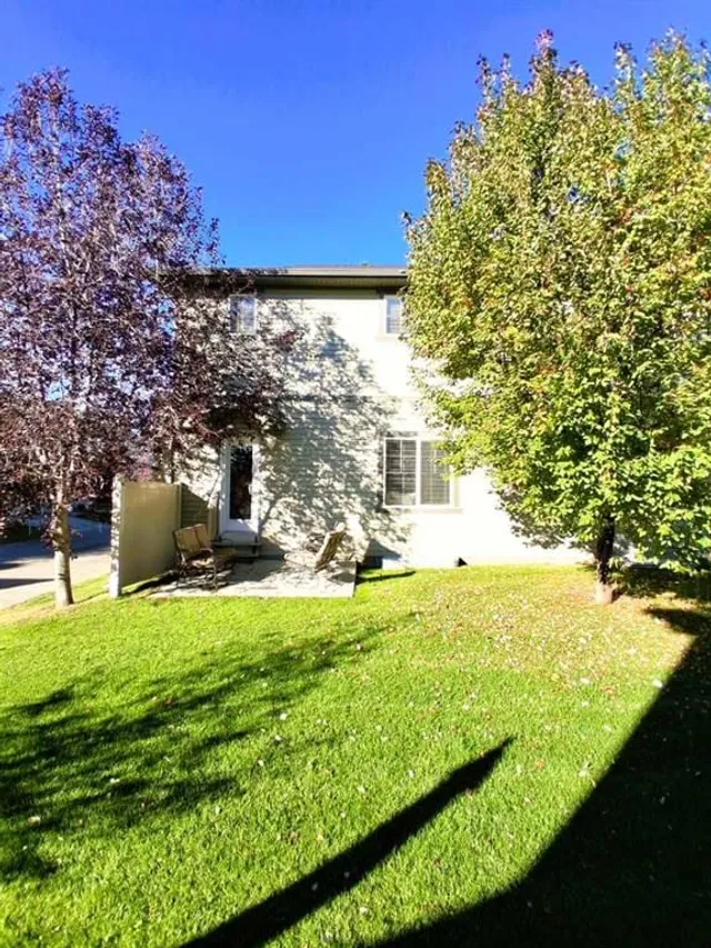 301 Ranch Ridge Meadow, Strathmore 5